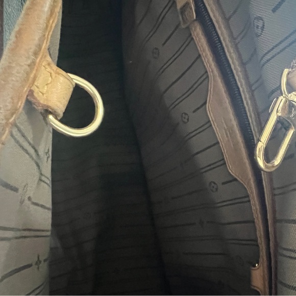 BEAUTIFUL Louis Vuitton LV Delightful MM Shoulder Bag - Picture 3 of 14